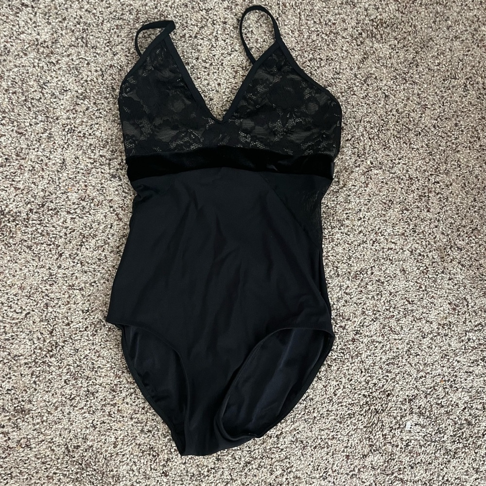 Eleve leotard